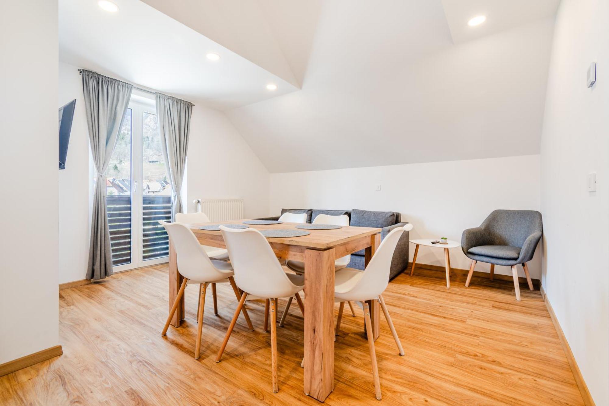 Apartments Skok With Rafting And Free Parking Bovec Bagian luar foto