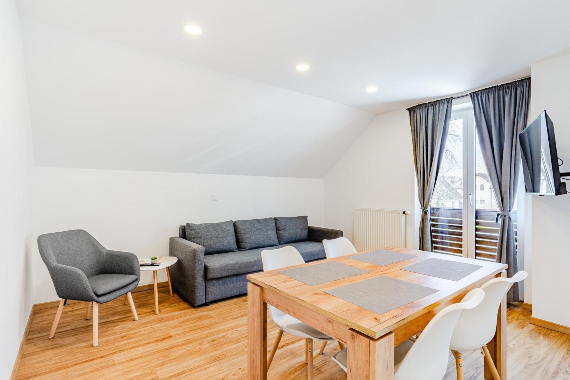 Apartments Skok With Rafting And Free Parking Bovec Ruang foto